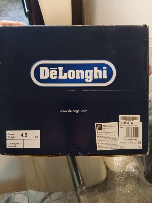 Кавоварка Delonghi
