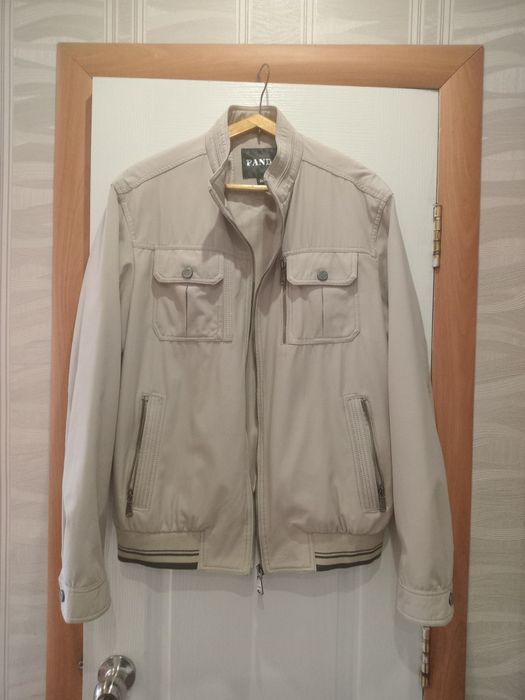 Вітровка чоловіча стан нової