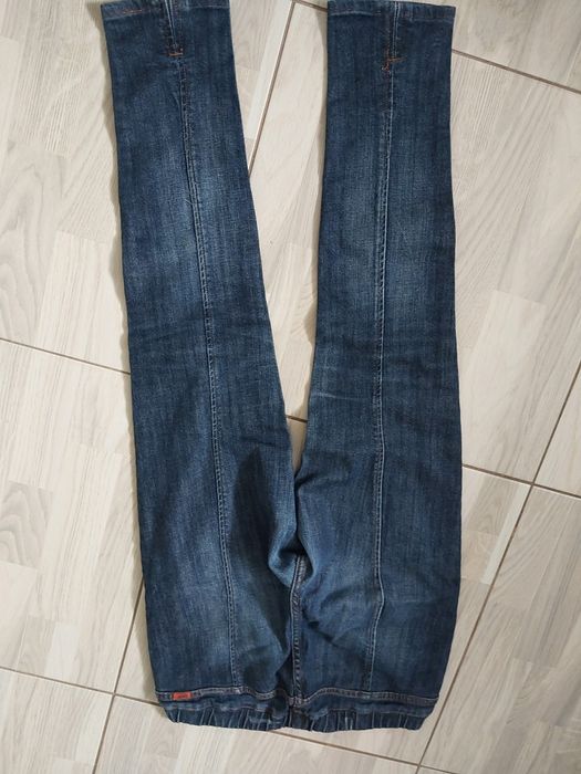 Jeansy damskie roz 40