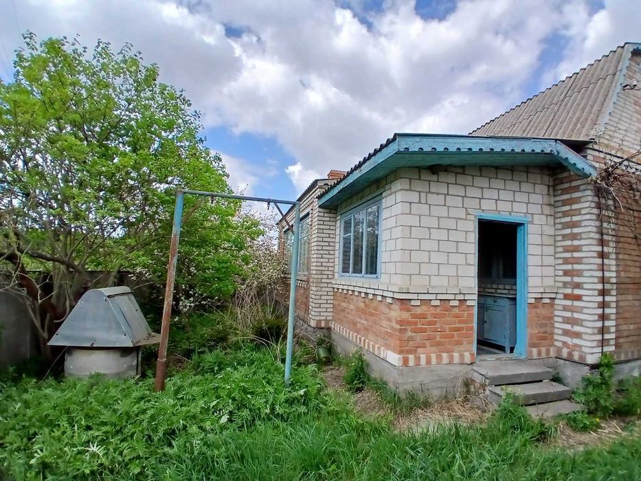 Цегляний будинок в с.Медвідка, в 14 км. від Вінниці