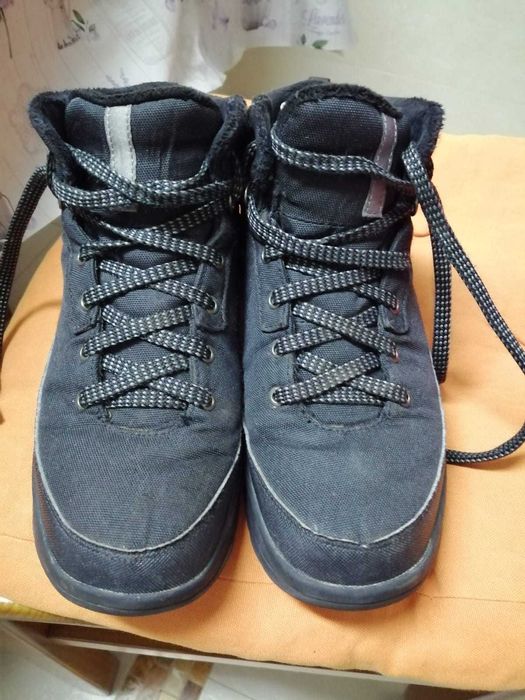 Botas Pretas Quechua