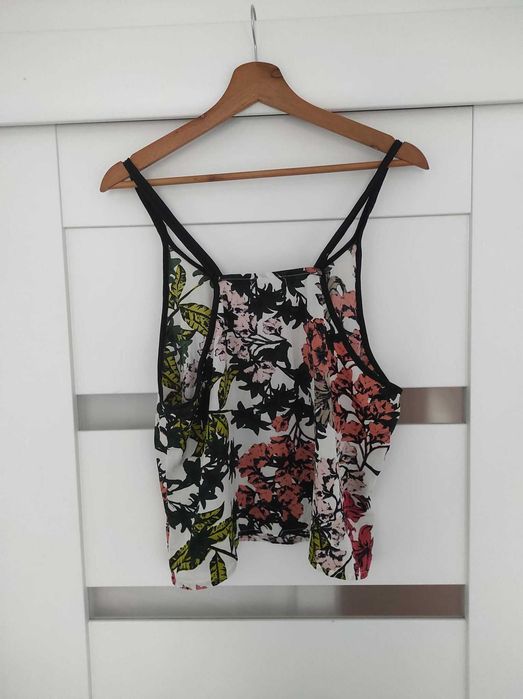 Krótki top w czerwono-zielone wzory damski Boohoo rozm. 44/XXL