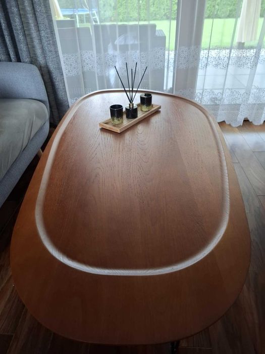 Stolik kawowy do salonu