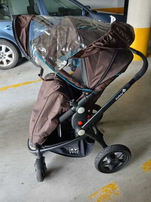Carrinho de passeio com Bebe Comfort