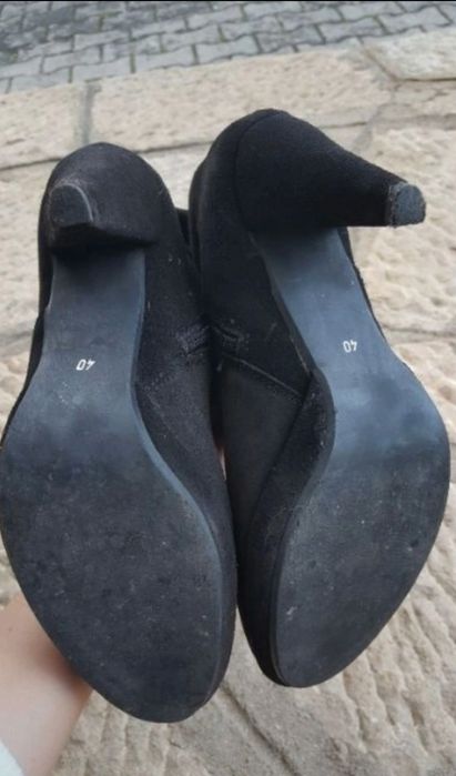 Botas de cano alto nr. 40