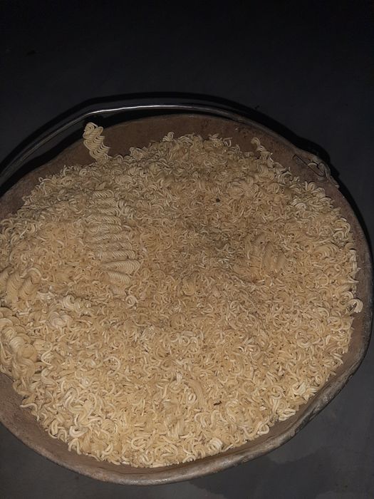 Продам мивину на корм животным