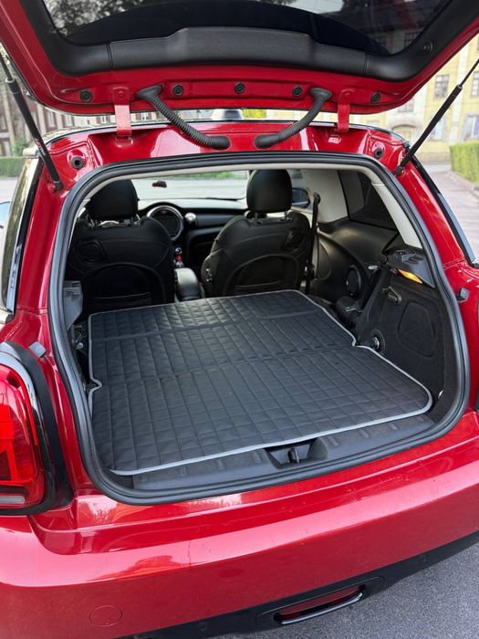 MINI Cooper F56 2014 1.5 червоний