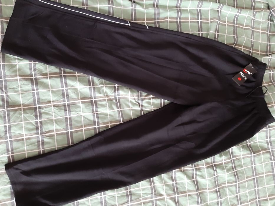 Продам мужские спортивные штаны