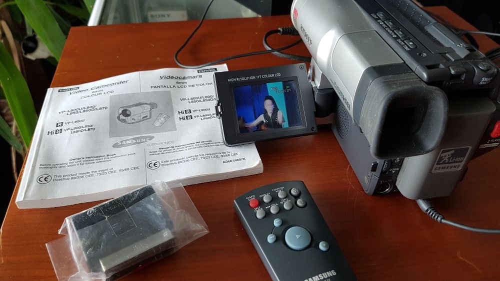 Camera Samsung VP-L850