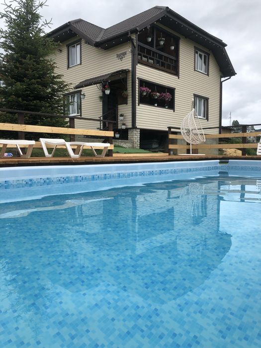 Приватна садиба на 6 осіб!!! VALISOVA KHATA