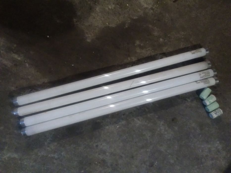 Świetlówki do lamp rastrowych