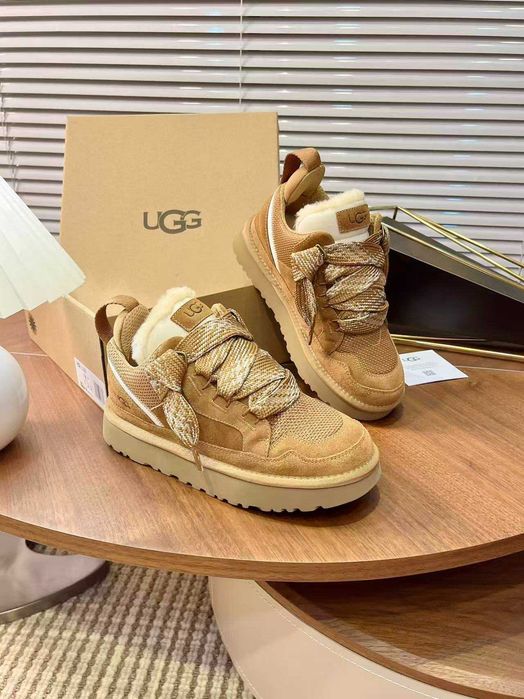 UGG Lowmel Sand r.37