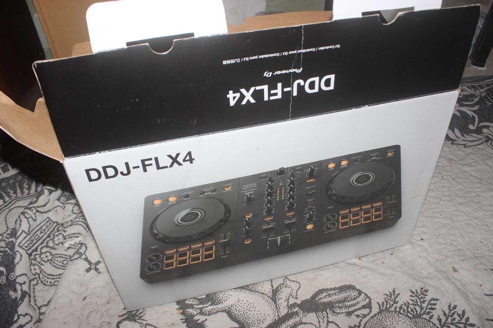 Pioneer DDJ FLX4