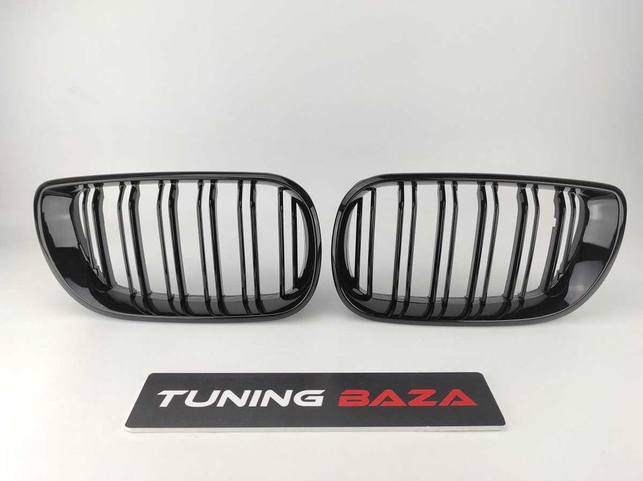 Решетки радиатора (ноздри) BMW 3 E46 Sedan M3 Style рест Gloss Black