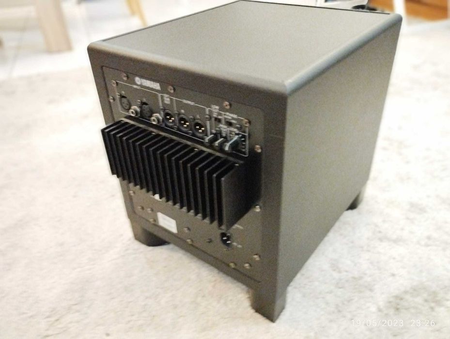 Monitores studio Yamaha HS 80M + Subwoofer HS10W (Professional studio)