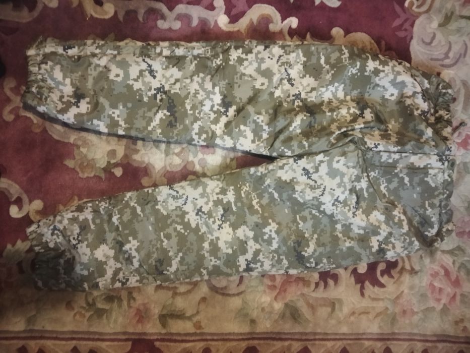 Продам зимові штани нові