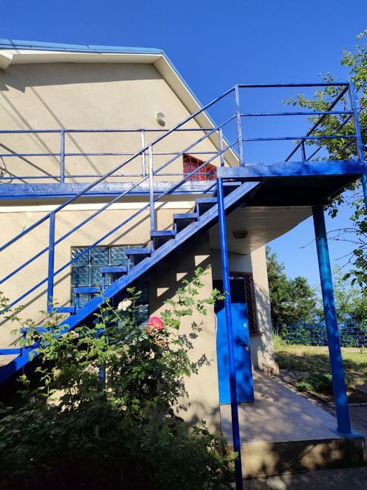Сдам дачу на даче Ковалевского, район 411 батареи