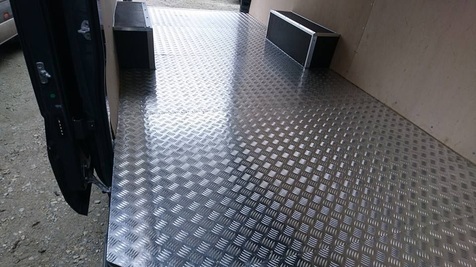 MB Sprinter L3H2 zabezpieczenie paki zestaw standard