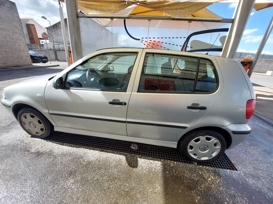 VW Polo 1.0 bom estado