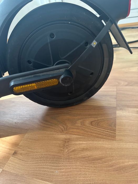 Segway ninebot F2 Plus