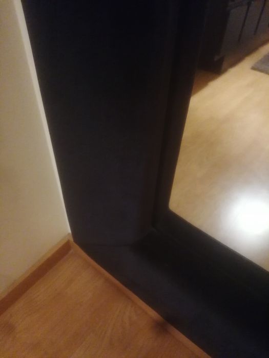 Velvet Mirror64584496381185121