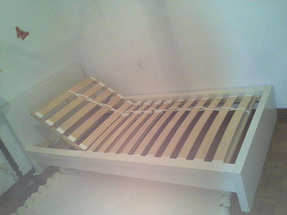 Cama Criança / Adolescente com estrado articulavel sem Colchão