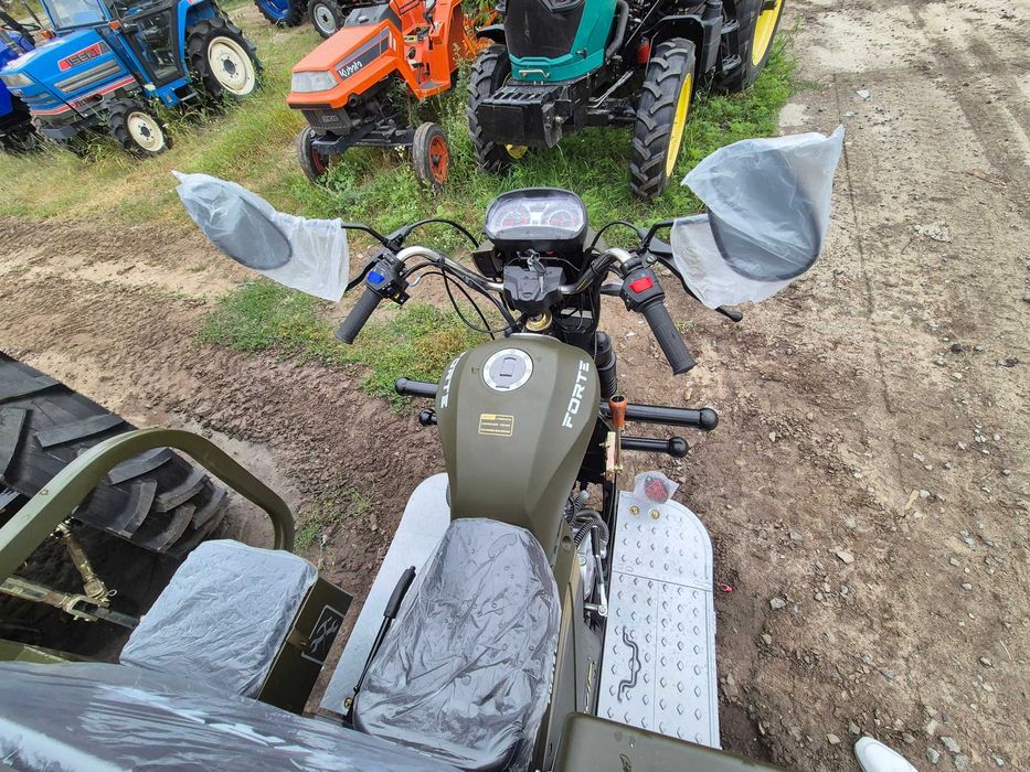 Бензиновый грузовой трицикл Forte 250 C252 130*200 кузов