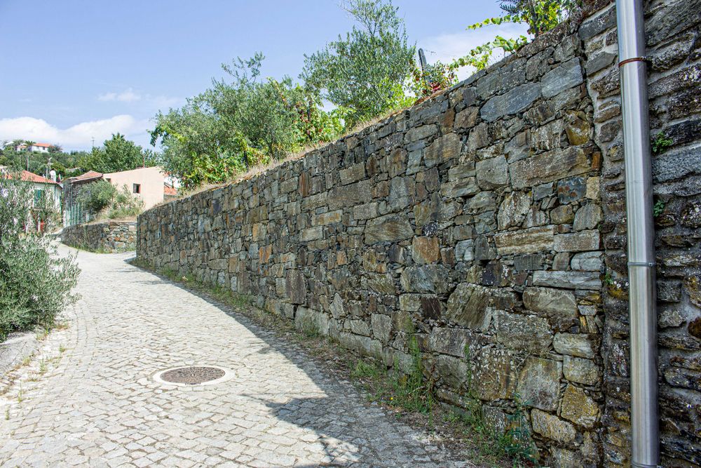 Quinta no Douro para vinho do porto e turismo 3ha