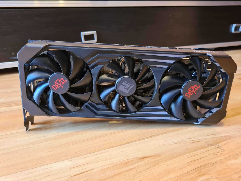 Radeon RX 6700XT 12GB Red Devil