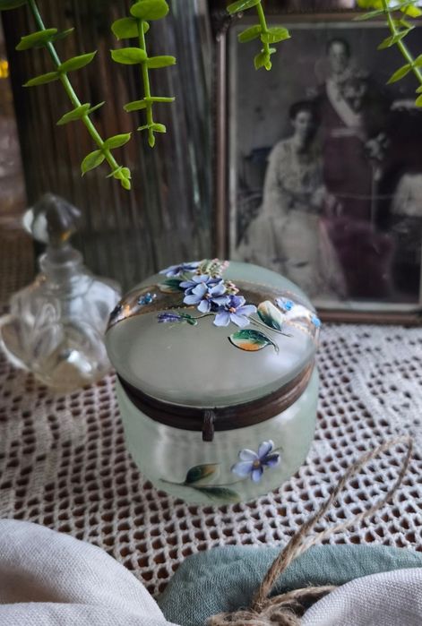 Шкатулка скринька пудреница старинное стекло подарок винтаж декор дом