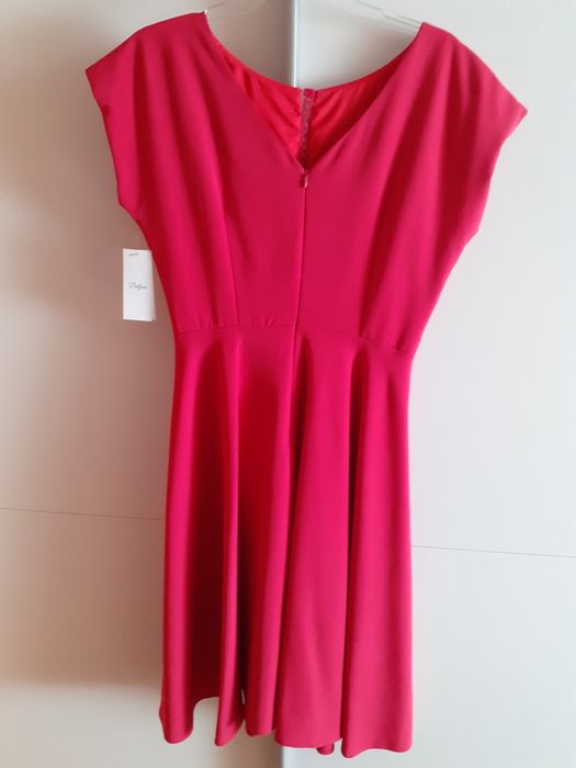 Sukienka midi różowa L