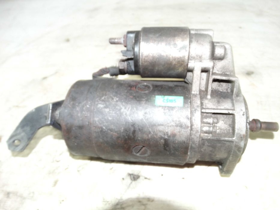 Б/у  VW Passat B2 81-88, Audi 80 78-86 068911023C