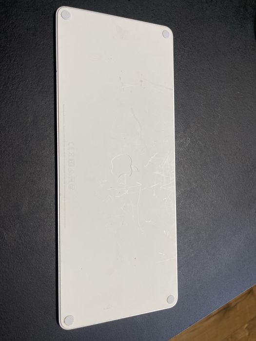 Apple Magic Keyboard482693923335710721