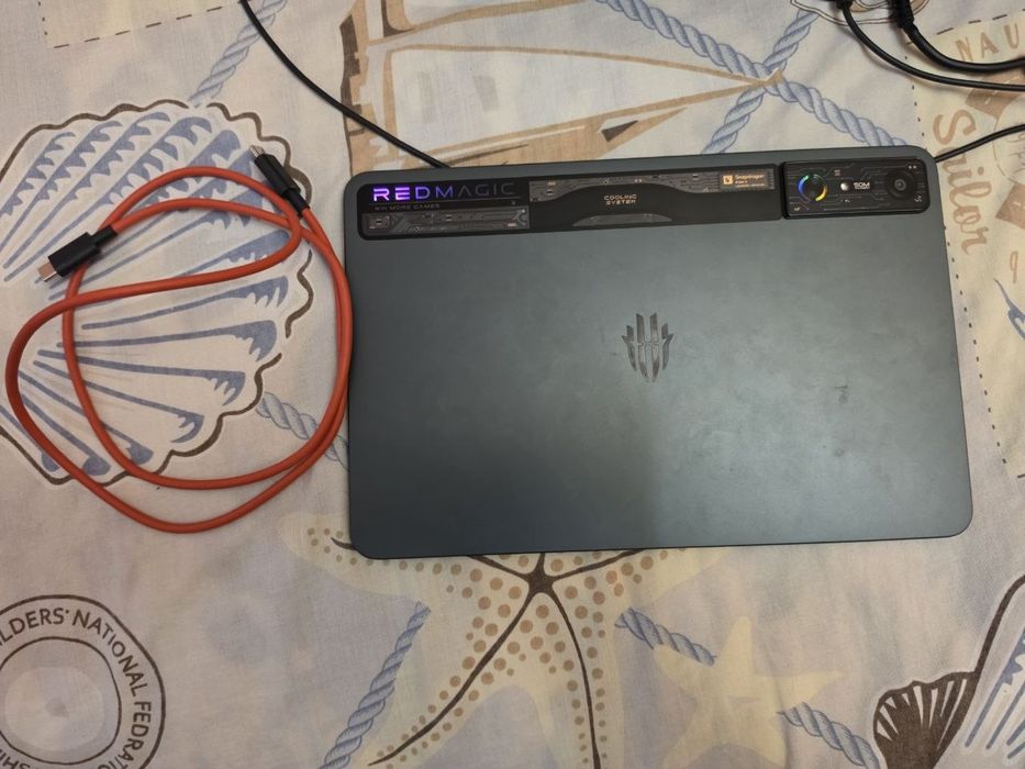 планшет REDMAGIC Nova Gaming Tablet