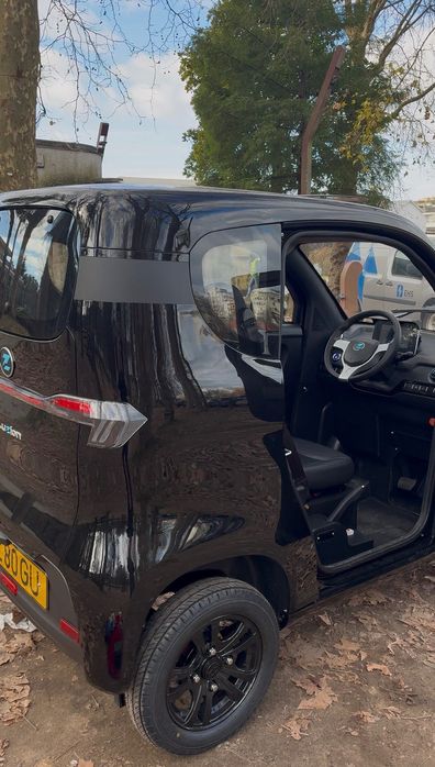 Luzion X - Microcarro Elétrico sem necessidade de Carta de Condução