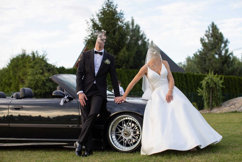 Suknia ślubna z kokrdą i halką