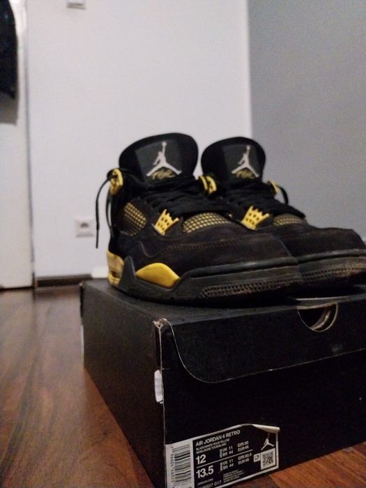 Jordan 4 Yellow Thunder