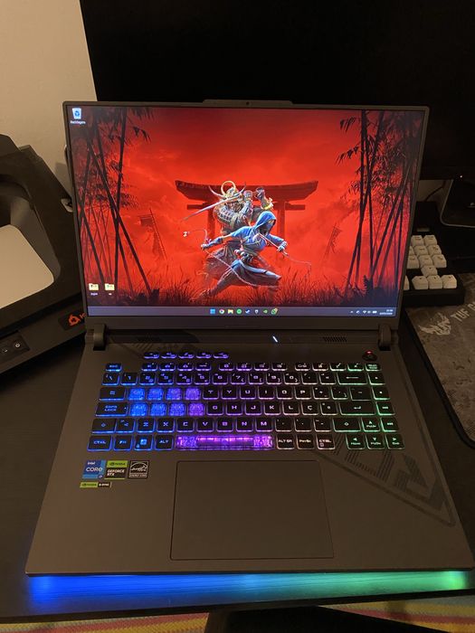 ASUS ROG Strix G16 | i7-13650HX | RTX 4060 | 16GB RAM | 165Hz