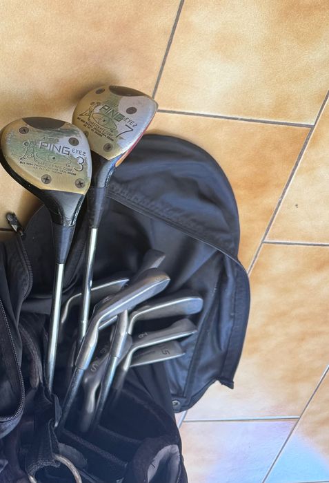 Kit taco de golfe e acessórios