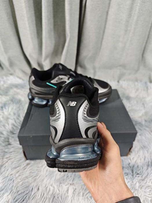NB 2000 tenis novos na caixas