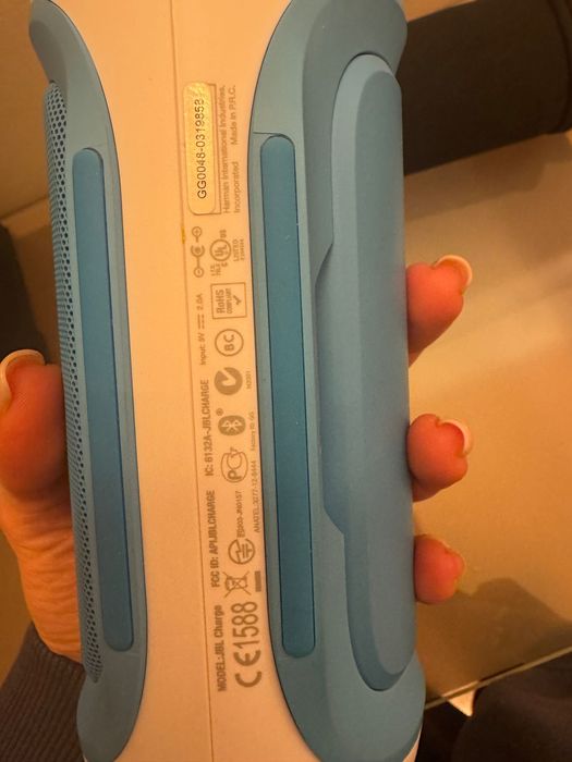 Głośnik JBL - plus pokrowiec