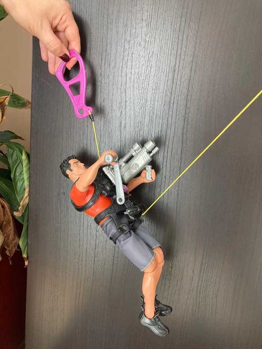 Boneco Action Man Vertical Mission Rappel