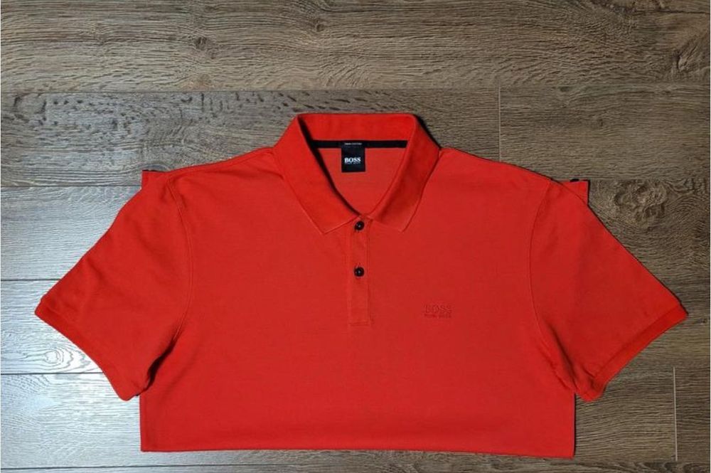 Футболка поло Hugo Boss .