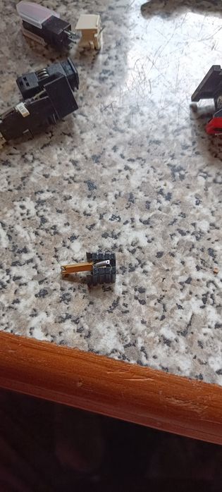 Agulhas para gira discos!