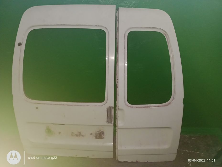 Двері без скла білі