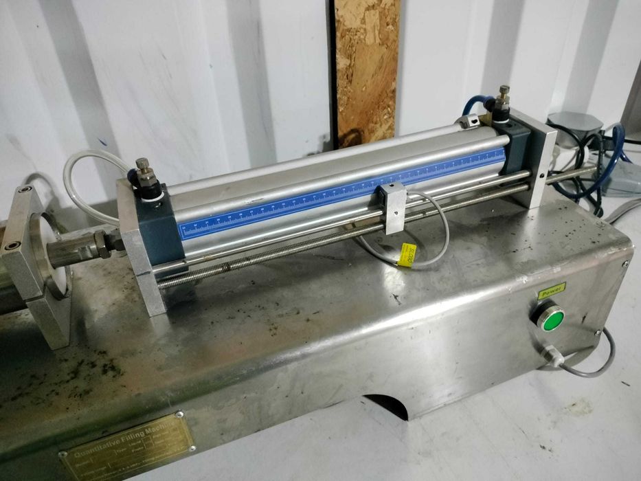 Máquina de enchimento com compressor