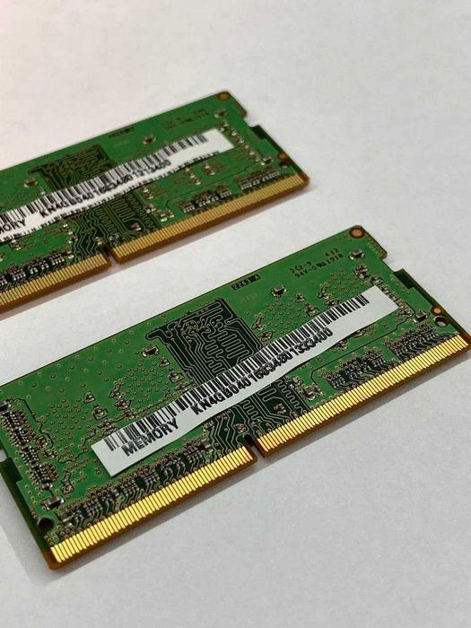 ОЗУ для ноутбука 4gb 1rx16 pc4-2666v-sc0-11 DDR4 (в наявності х2шт)
