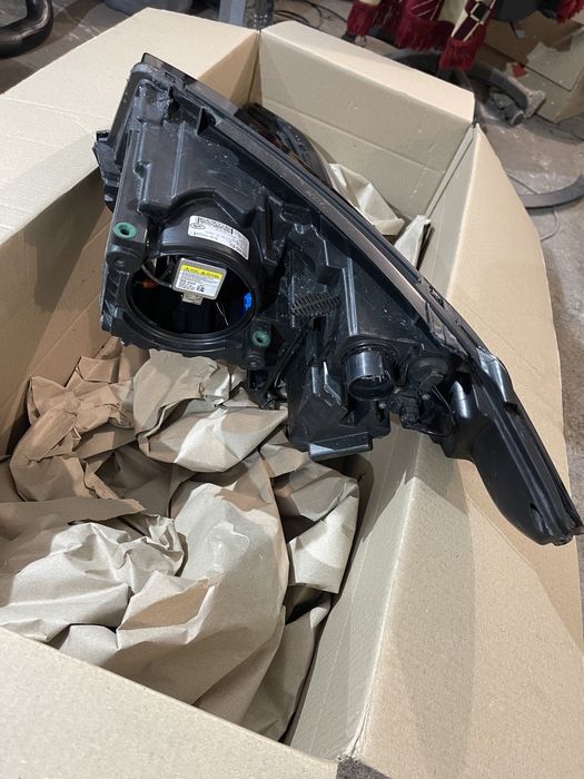 Фары  Land Rover Range Rover Evoque 2011-2019