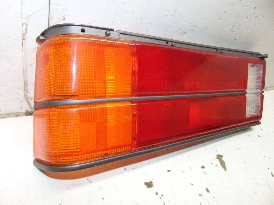 Datsun Nissan blubird vidro farolim