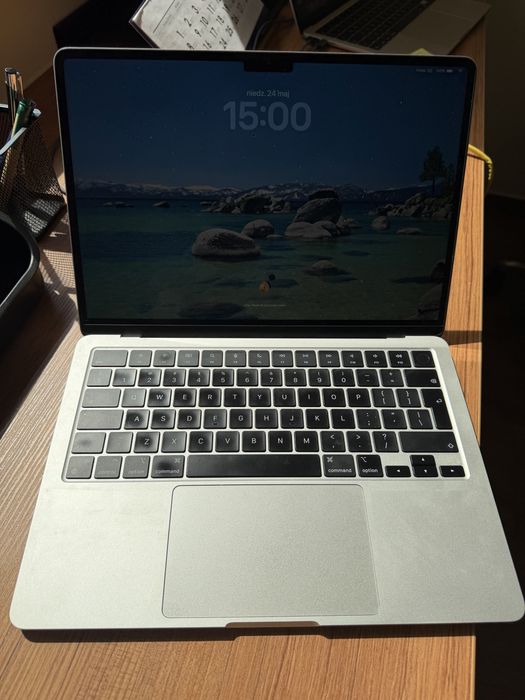 MacBook Air M2 8gb ram 512gb ssd